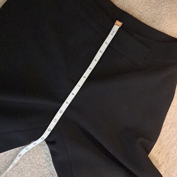 Trousers Women’s Black Wide Leg Front Button Zip Fly Lined Sz 12 Polyester Crepe - Picture 9 of 11